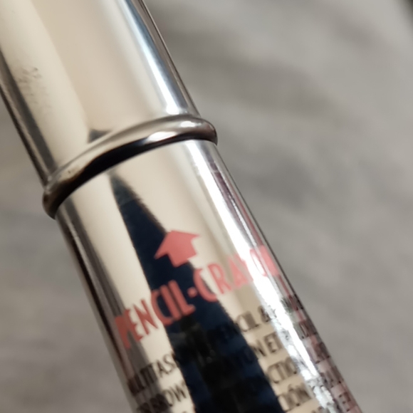 Make-up - Picture 5 of 7